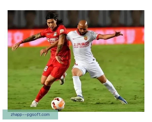 2026赛季中超上海海港强势开局三连胜稳居榜首表现抢眼