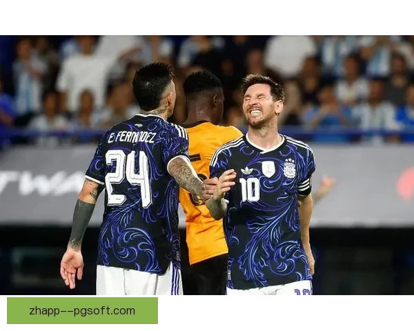 梅西在对阵摩纳哥的世界杯比赛中进攻端的关键贡献与表现分析